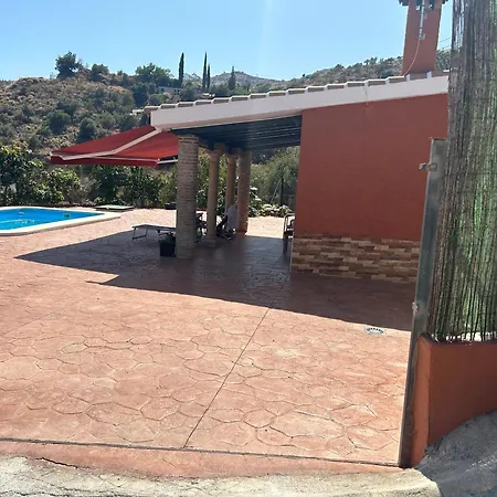 Tierra Nueva Familiar Experience Villa